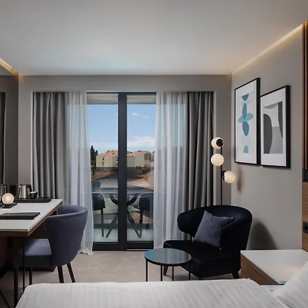Gada Hotel 3*